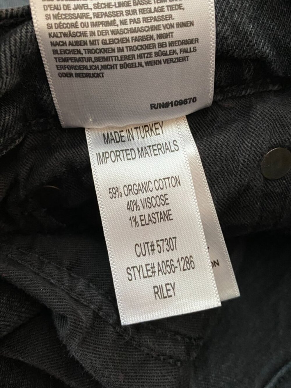 AGOLDE Riley High Rise Button Fly Jean Black - Size 25 - Picture 7 of 7